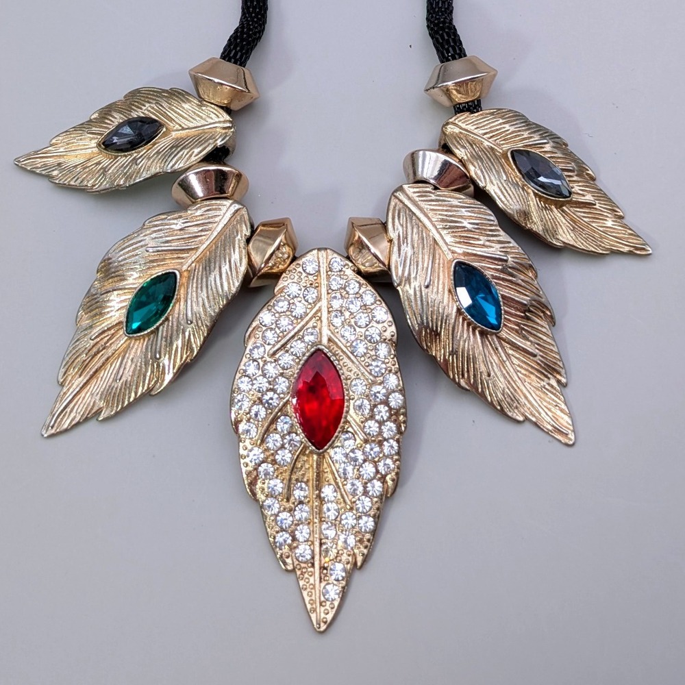 Adjustable Leaf‎ Rhinestone Necklace Metal 18" Chain Unmarked and Unbranded